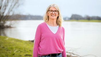 Anne Hövels, 61, freut sich, wenn jemand im Gespräch zu vorsichtiger Zuversicht findet